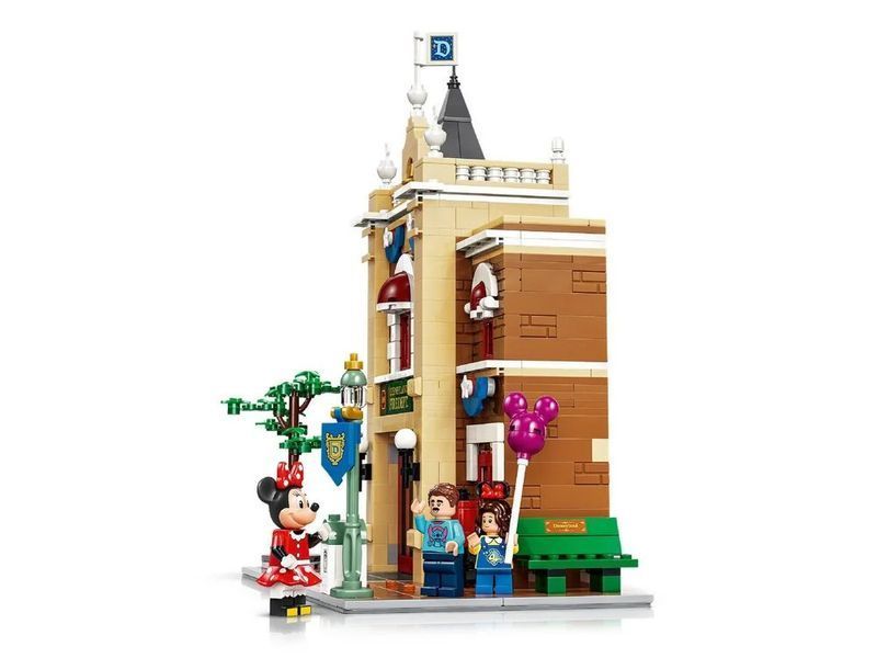 Конструктор LEGO Disney Главная улица Диснейленда (43302) 43302 фото