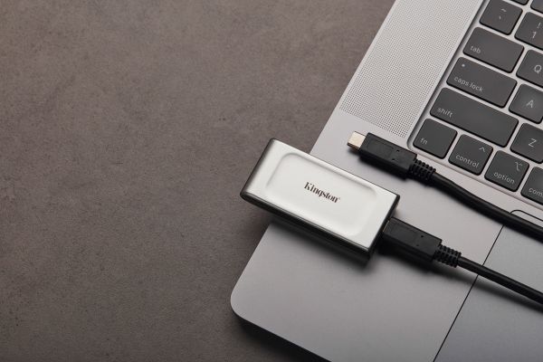 SSD накопитель Kingston XS2000 500 GB (SXS2000/500G) (Повредженная коробкка) SXS2000/500G фото