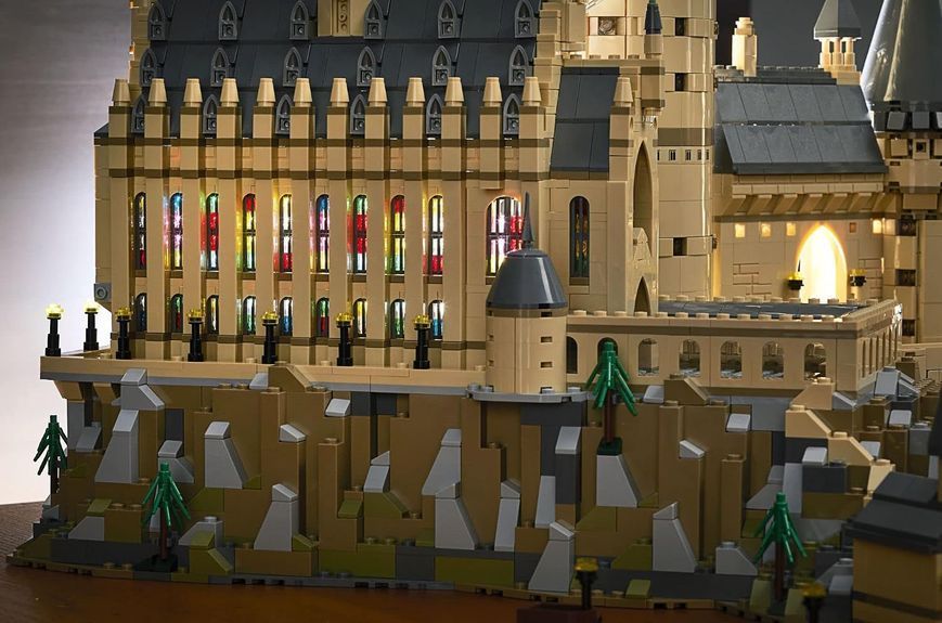 Конструктор LEGO Harry Potter Замок Гоґвардс (71043) 71043 фото