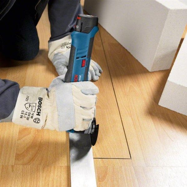 Аккумуляторный многофункциональный инструмент Bosch GOP12v-28n 06018B5001 фото